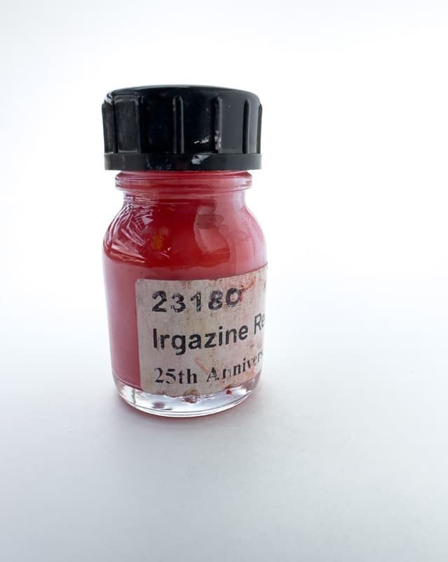 A bottle of Pyrrole red pigment (DPP) from Kremer Pigments