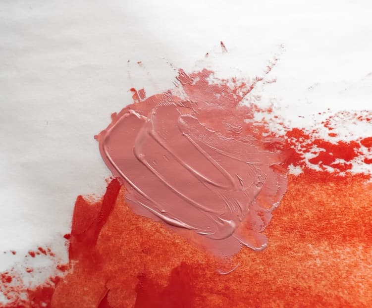 Brick red oil paint made of cinnabar