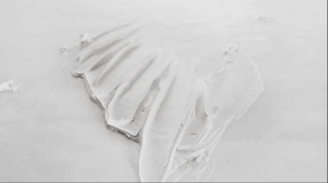 Michael Harding Titanium White in Safflower Oil 2